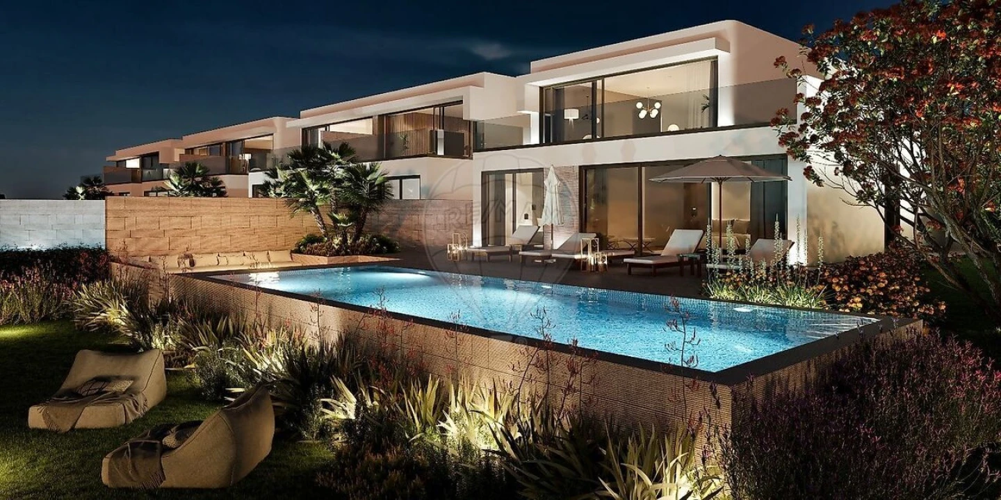 Moradia T3 para Venda em Lourinhã e Atalaia Foto 1