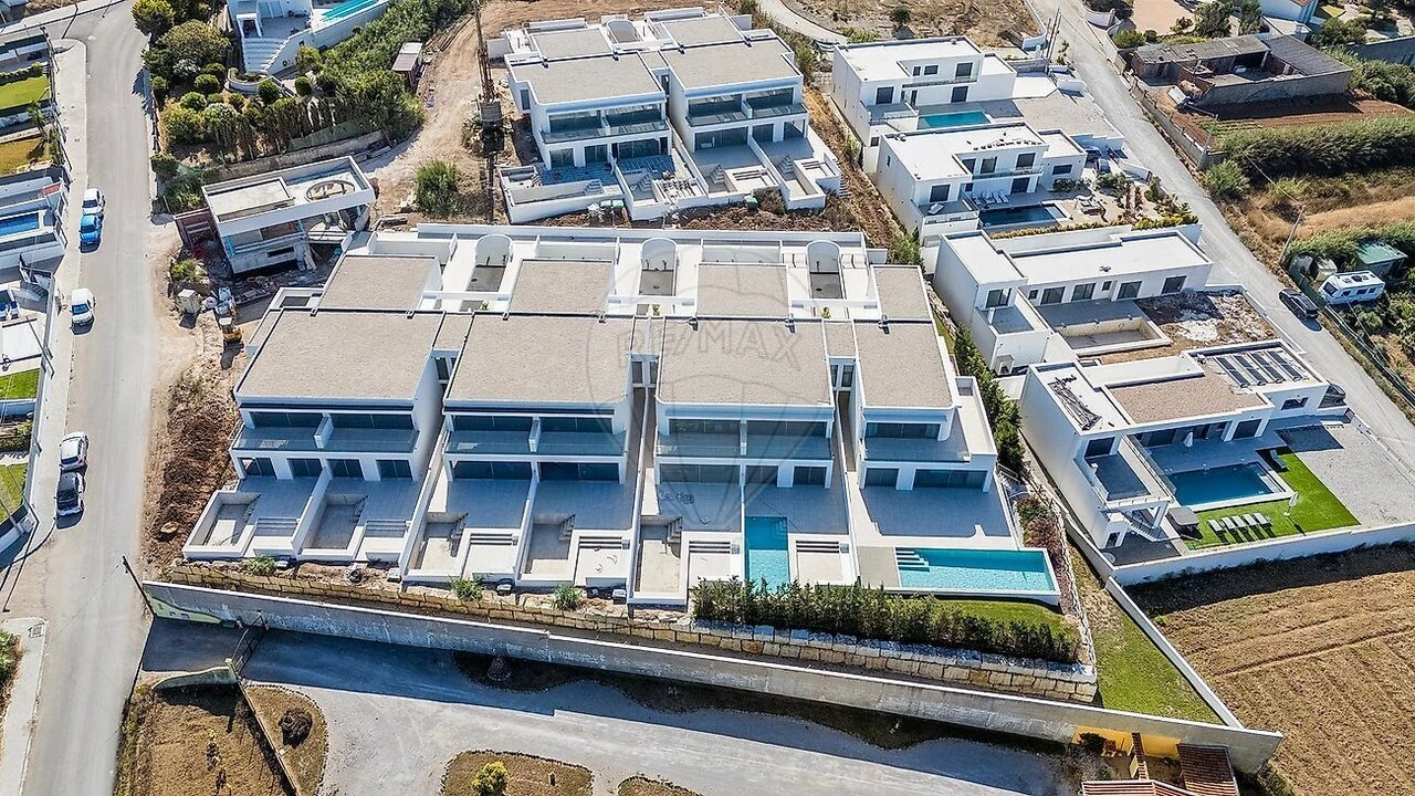 Moradia T4 para Venda em Lourinhã e Atalaia Foto 45