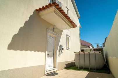 Moradia T2 para Venda em Quinta do Conde