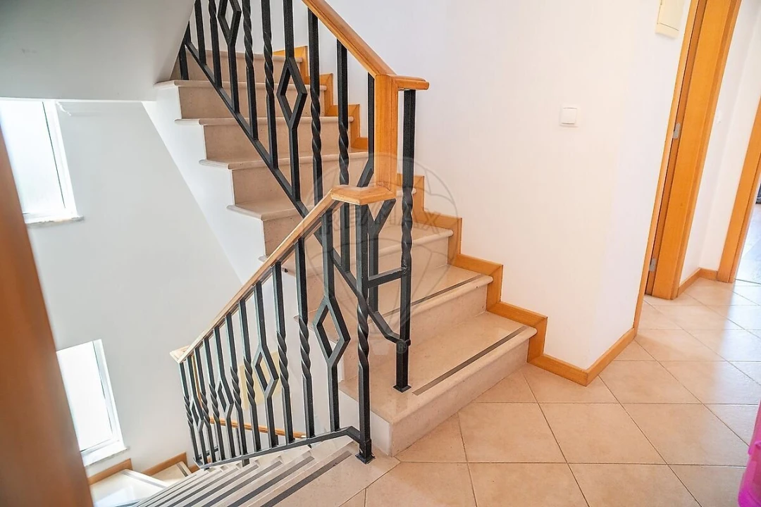 Moradia T2 para Venda em Quinta do Conde Foto 13