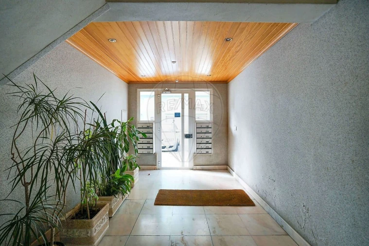 Apartamento T2 para Venda em Seixal, Arrentela e Aldeia de Paio Pires Foto 25