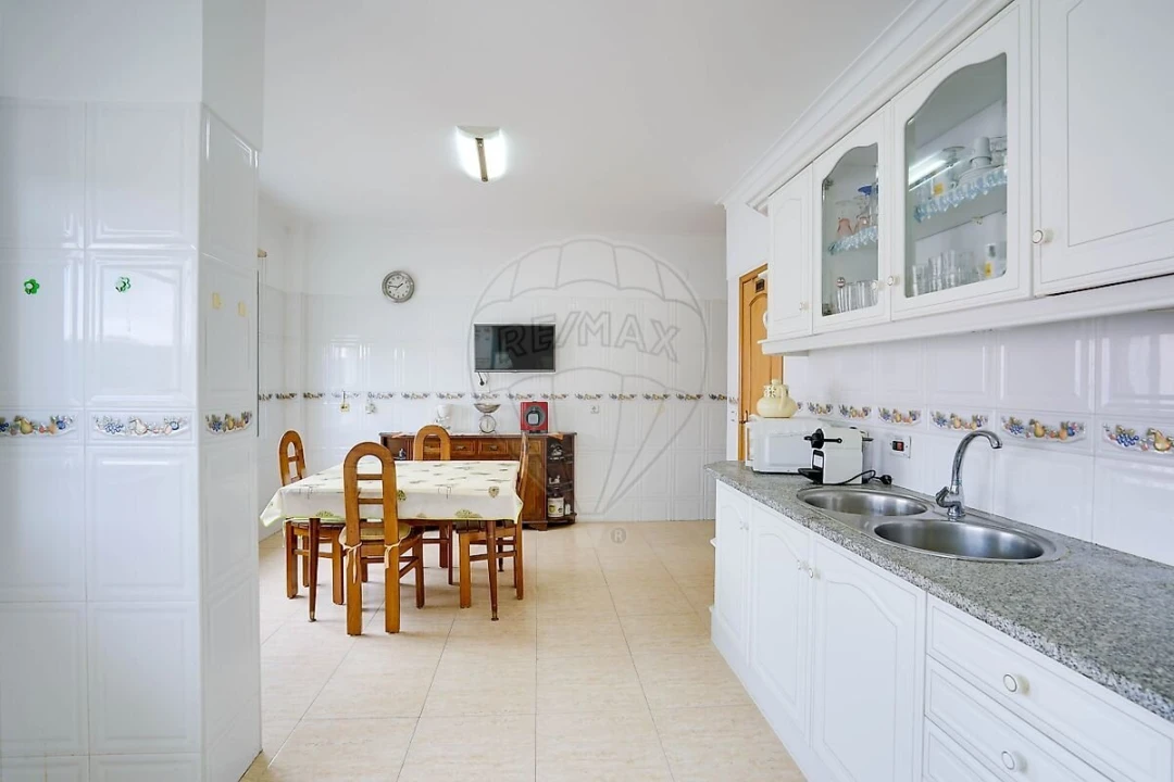 Apartamento T2 para Venda em Seixal, Arrentela e Aldeia de Paio Pires Foto 9