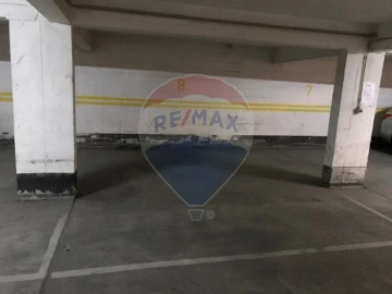 Garagem para Venda em Cacém e São Marcos