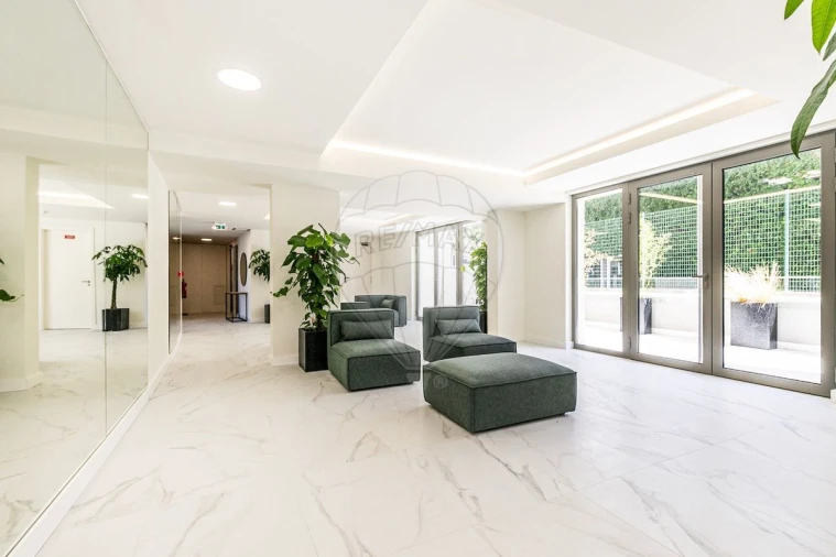 Apartamento T2 para Venda em Seixal, Arrentela e Aldeia de Paio Pires Foto 3