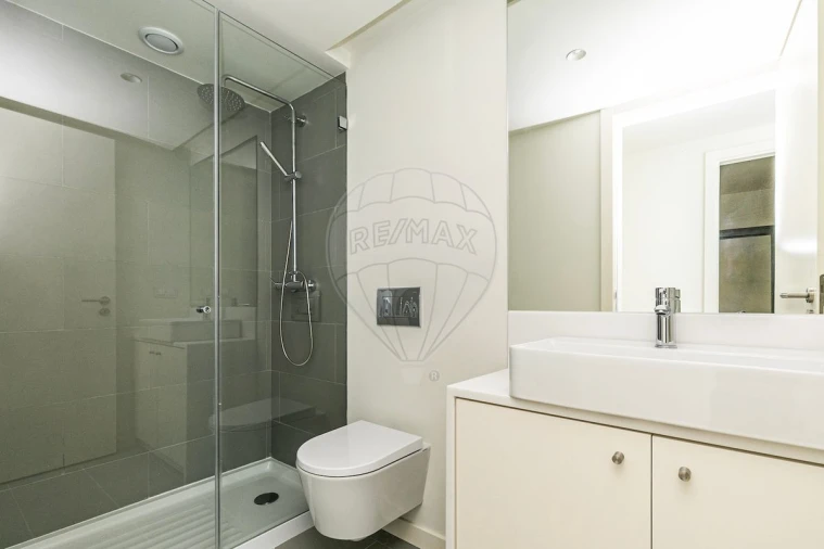 Apartamento T2 para Venda em Seixal, Arrentela e Aldeia de Paio Pires Foto 8