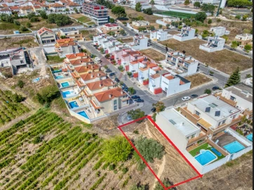 Terreno para Venda em Cartaxo e Vale da Pinta