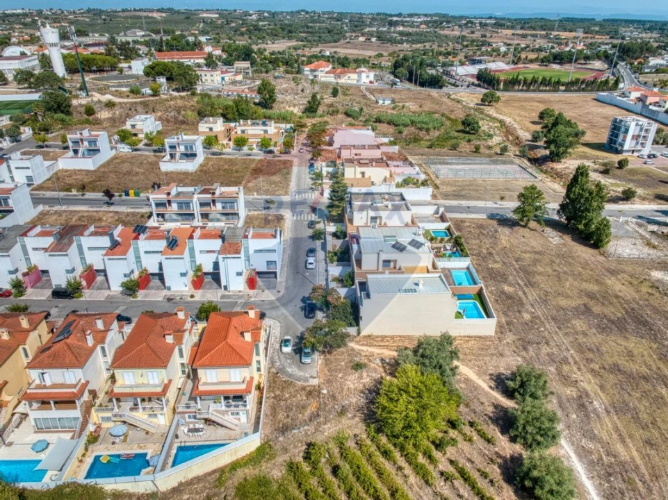 Terreno para Venda em Cartaxo e Vale da Pinta Foto 8