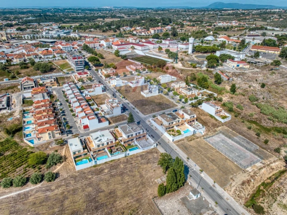 Terreno para Venda em Cartaxo e Vale da Pinta Foto 3