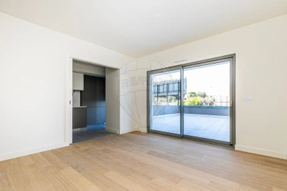 Apartamento T2 para Venda em Seixal, Arrentela e Aldeia de Paio Pires