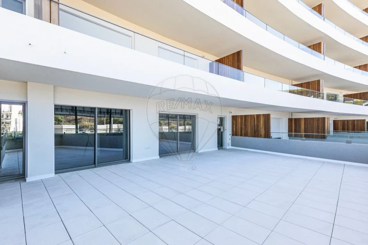 Apartamento T2 para Venda em Seixal, Arrentela e Aldeia de Paio Pires Foto 17