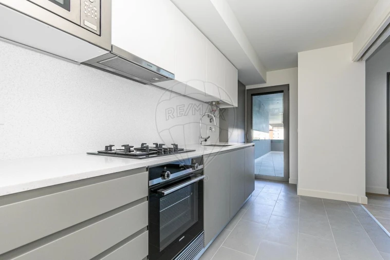 Apartamento T2 para Venda em Seixal, Arrentela e Aldeia de Paio Pires Foto 14