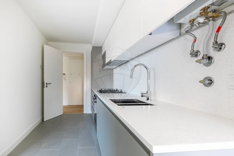 Apartamento T2 para Venda em Seixal, Arrentela e Aldeia de Paio Pires Foto 15