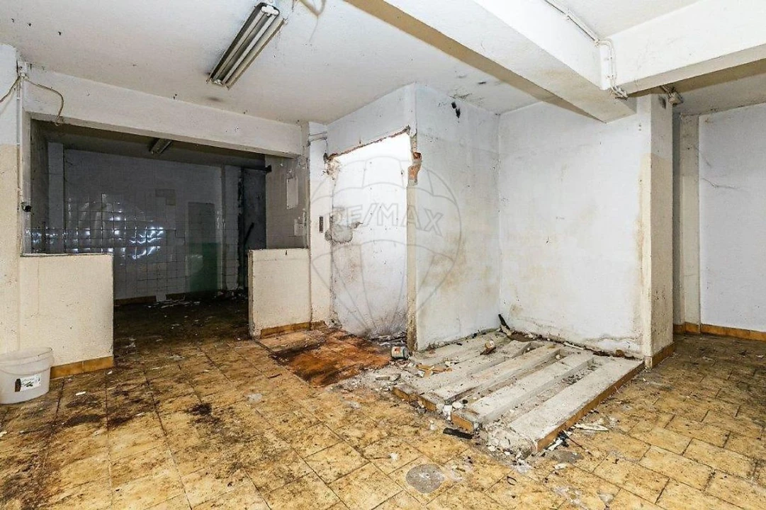 Loja para Venda em Cacém e São Marcos Foto 11