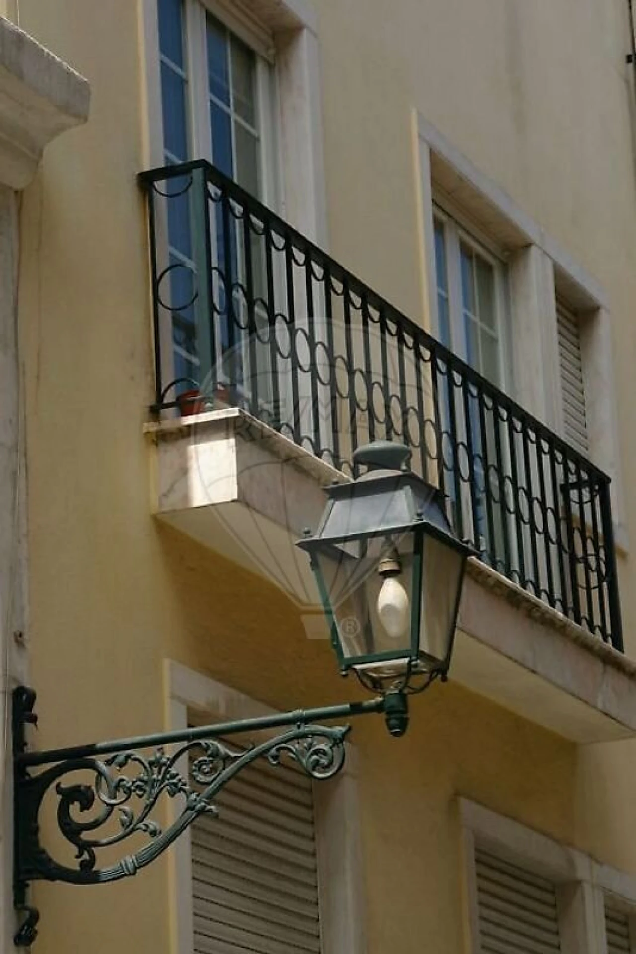 Apartamento T2 para Venda em Santa Maria Maior Foto 2