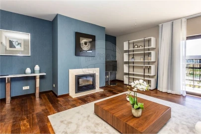 Apartamento T2 para Venda em Santa Maria e São Miguel, São Martinho, São Pedro Penaferrim