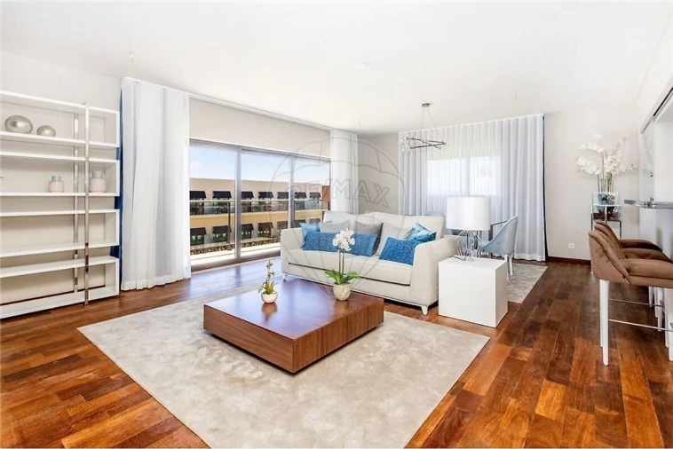 Apartamento T2 para Venda em Santa Maria e São Miguel, São Martinho, São Pedro Penaferrim Foto 5