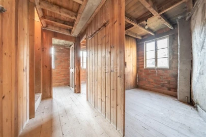 Moradia T5 para Venda em Casegas e Ourondo