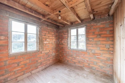 Moradia T5 para Venda em Casegas e Ourondo