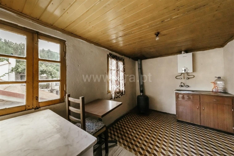 Moradia T3 para Venda em Sobral de São Miguel Foto 12