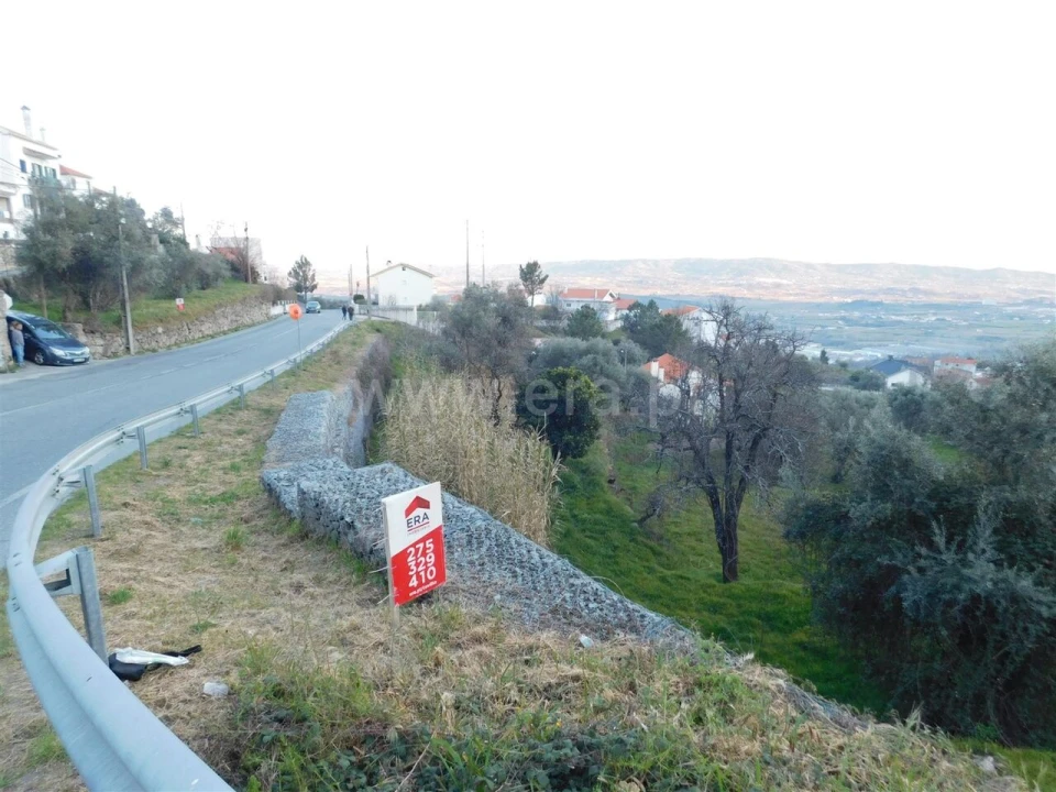 Terreno para Venda em Cantar-Galo e Vila do Carvalho Foto 3