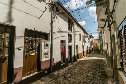 Moradia T2 para Venda em Teixoso e Sarzedo