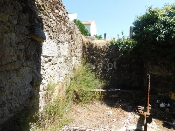 Moradia T5 para Venda em Teixoso e Sarzedo Foto 4