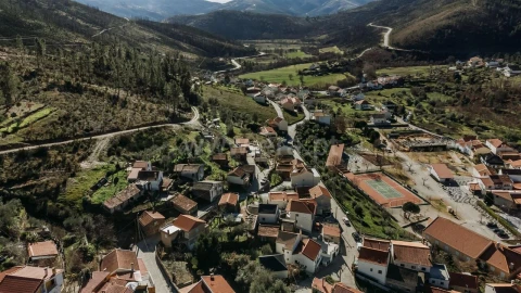 Moradia T2 para Venda em Vale da Amoreira