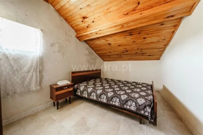 Moradia T2 para Venda em Vale da Amoreira