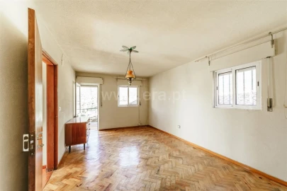 Moradia T2 para Venda em Vale da Amoreira