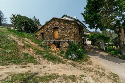 Moradia T0 para Venda em Vale da Amoreira