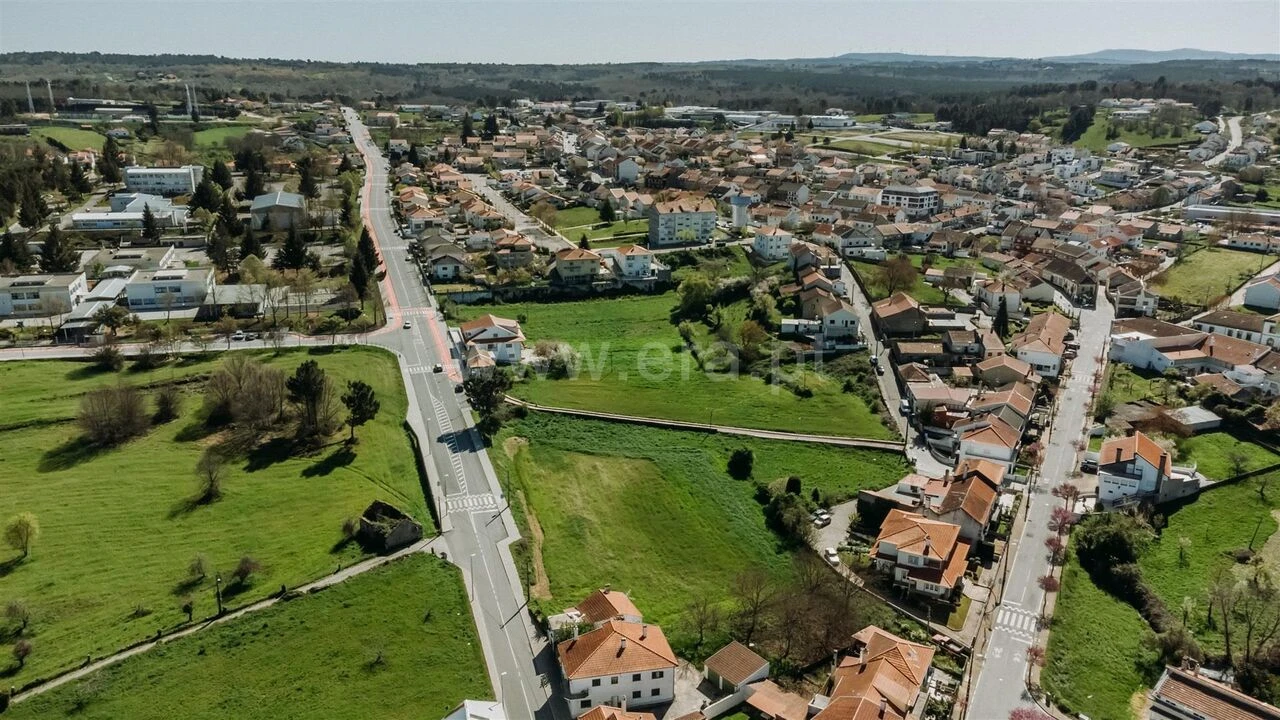 Terreno para Venda em Sabugal e Aldeia de Santo António Foto 3
