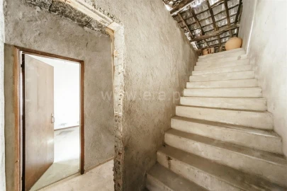 Moradia T2 para Venda em Casegas e Ourondo