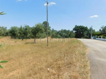 Terreno para Venda em Peso e Vales do Rio