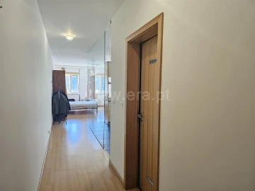 Apartamento T1 para Venda em Covilhã e Canhoso