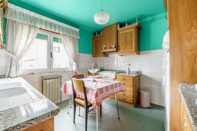 Moradia T3 para Venda em Barco e Coutada