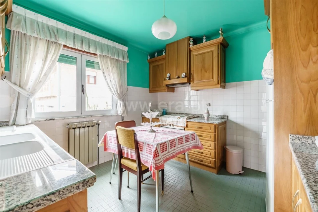 Moradia T3 para Venda em Barco e Coutada Foto 4