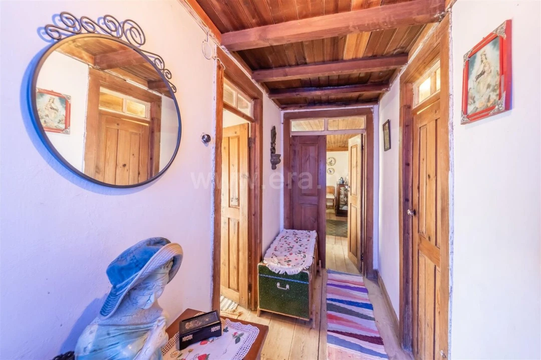 Moradia T3 para Venda em Peso e Vales do Rio Foto 19