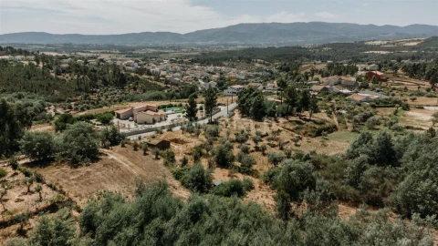 Terreno para Venda em Peso e Vales do Rio