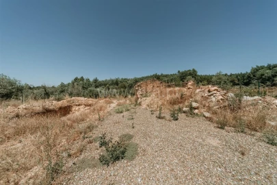 Terreno para Venda em Peso e Vales do Rio