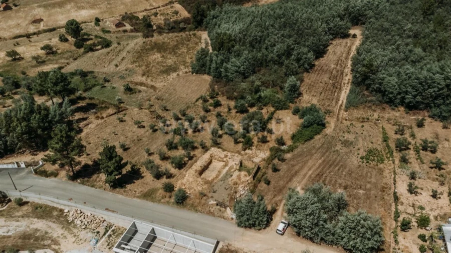 Terreno para Venda em Peso e Vales do Rio Foto 2