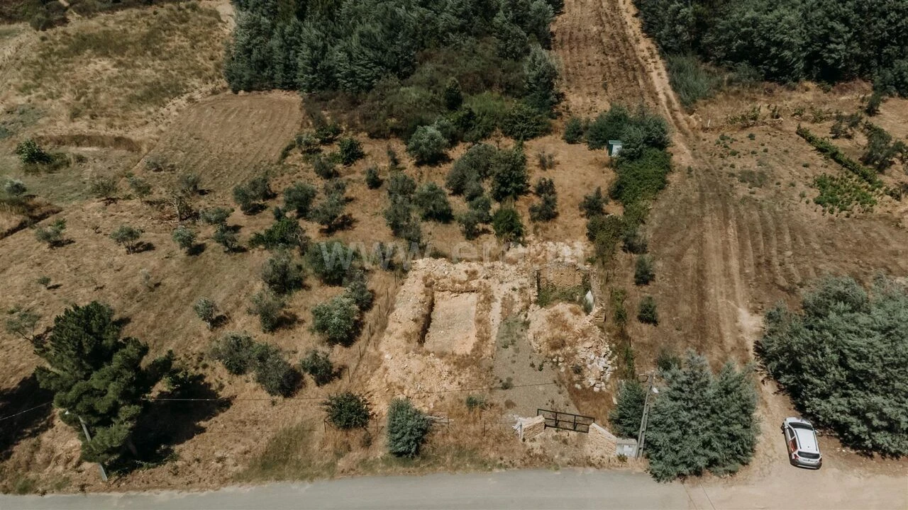 Terreno para Venda em Peso e Vales do Rio Foto 1