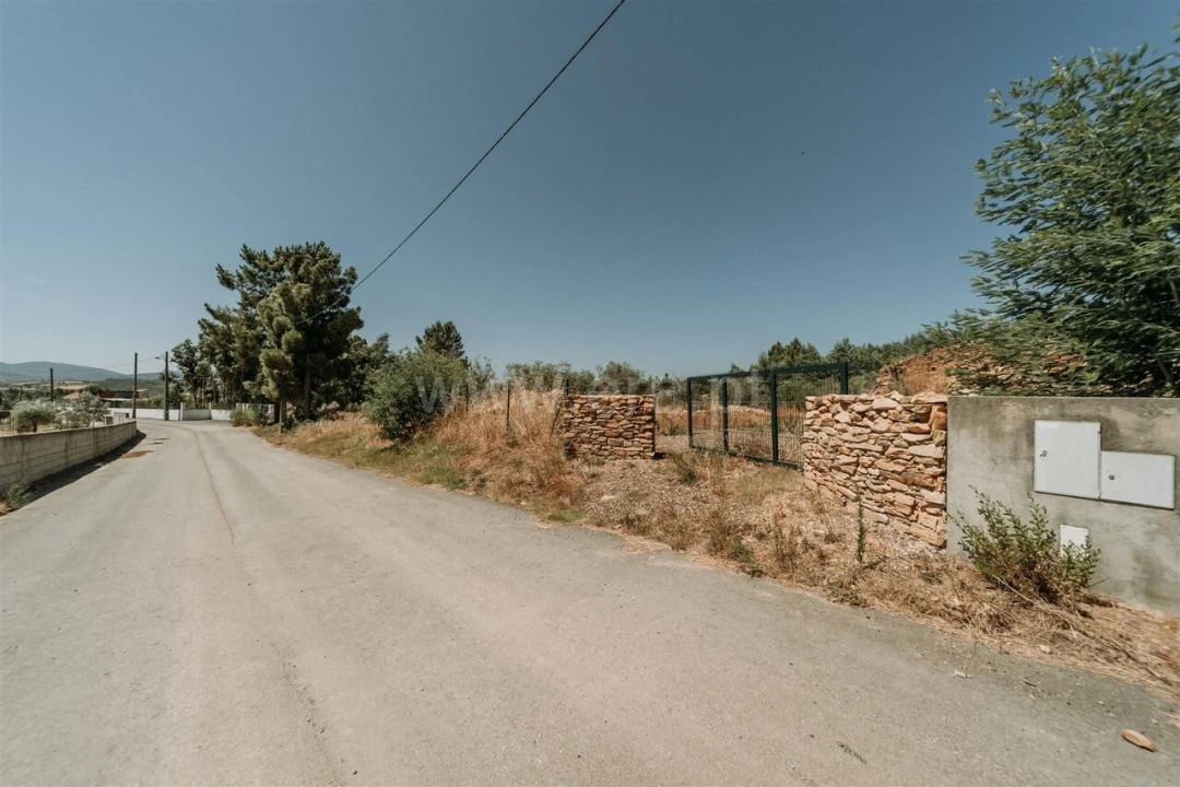 Terreno para Venda em Peso e Vales do Rio Foto 13