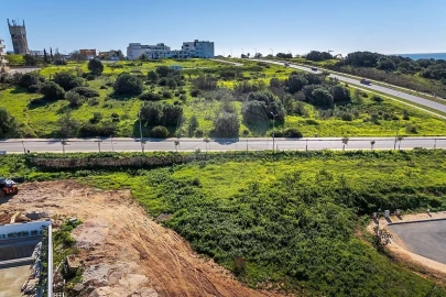 Terreno para Venda em Lagos (São Sebastião e Santa Maria)