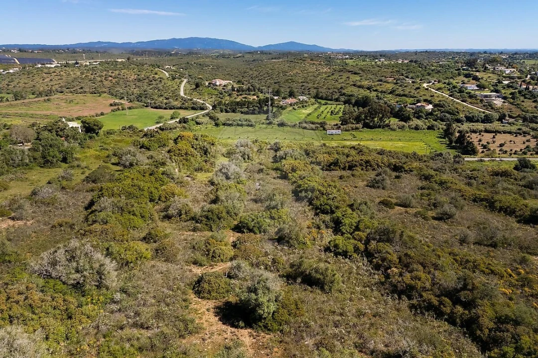 Terreno para Venda em Bensafrim e Barão de São João Foto 7