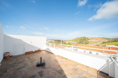 Moradia T4 para Venda em A dos Cunhados e Maceira