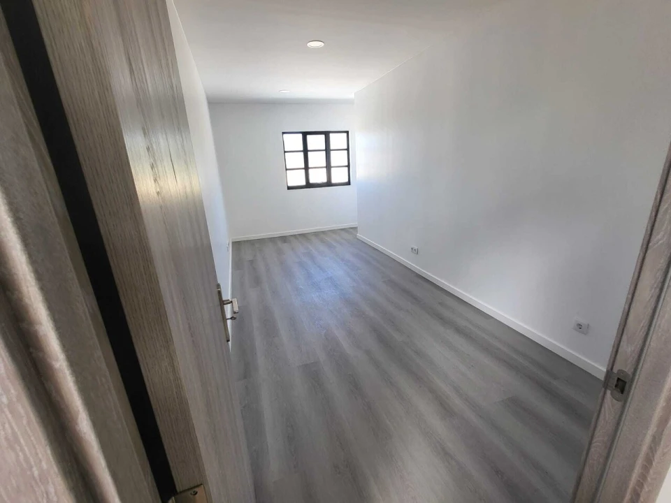 Armazém para Arrendamento em Algoz e Tunes Foto 6