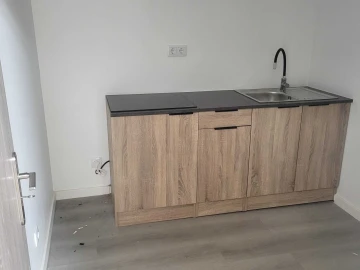 Armazém para Arrendamento em Algoz e Tunes