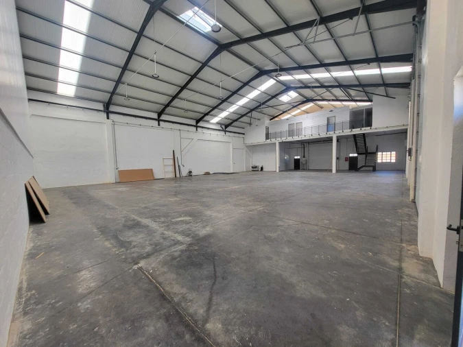 Armazém para Arrendamento em Algoz e Tunes Foto 19