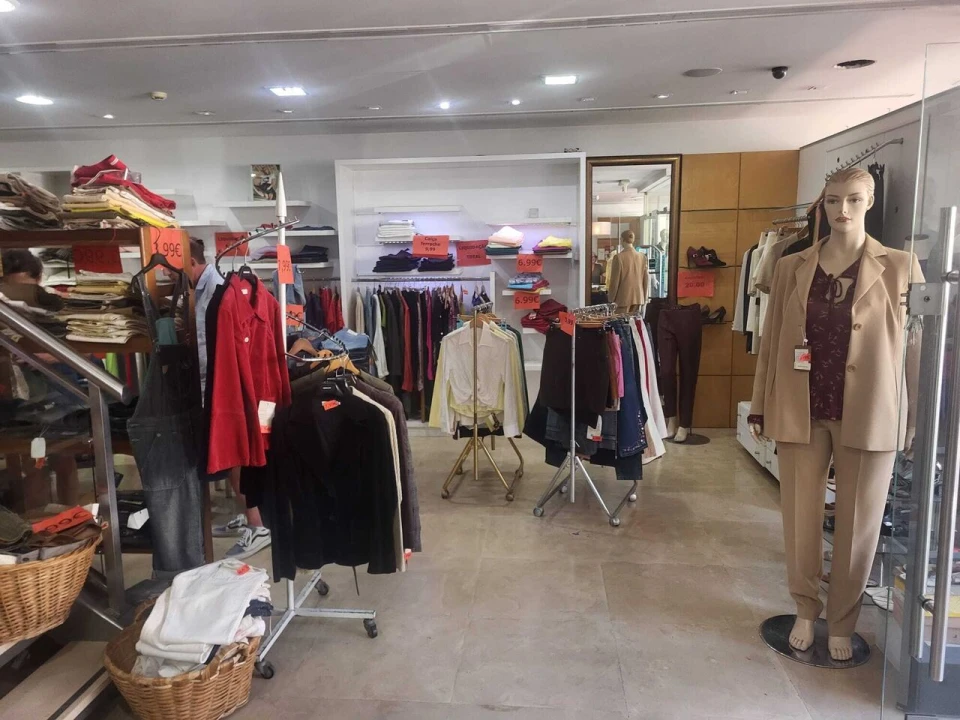 Loja para Arrendamento em Lagoa e Carvoeiro Foto 18