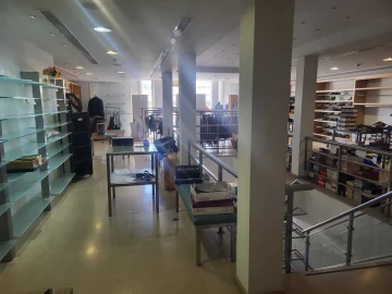 Loja para Arrendamento em Lagoa e Carvoeiro